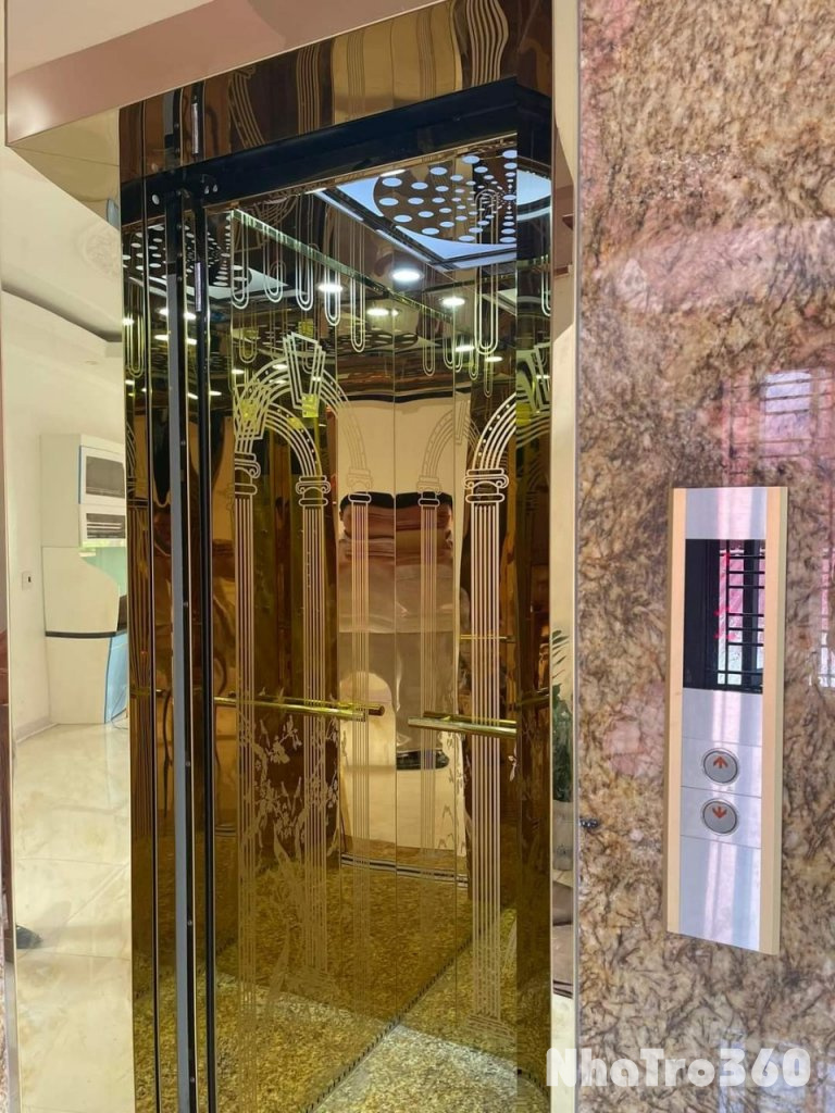 Tôi cho thuê nhà mới, căn góc, 96m2_ 5T; vỉa hè, Hoàng Quốc Việt-32 Tr