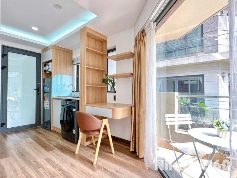 Cho thuê studio ban công gần sân bay Tân Sơn Nhất