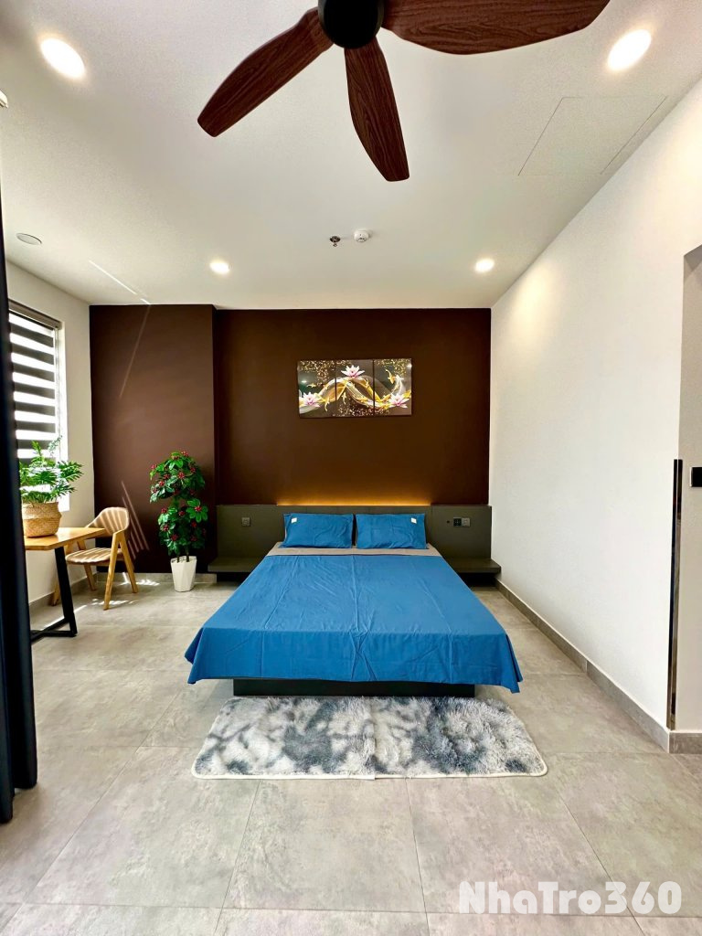 Cho thuê căn hộ Studio Ban công ĐẸP Q4 gần cầu Ông Lãnh, cầu Calmette, cầu Nguyễn Văn Cừ