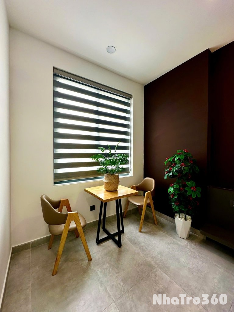Cho thuê căn hộ Studio Ban công ĐẸP Q4 gần cầu Ông Lãnh, cầu Calmette, cầu Nguyễn Văn Cừ