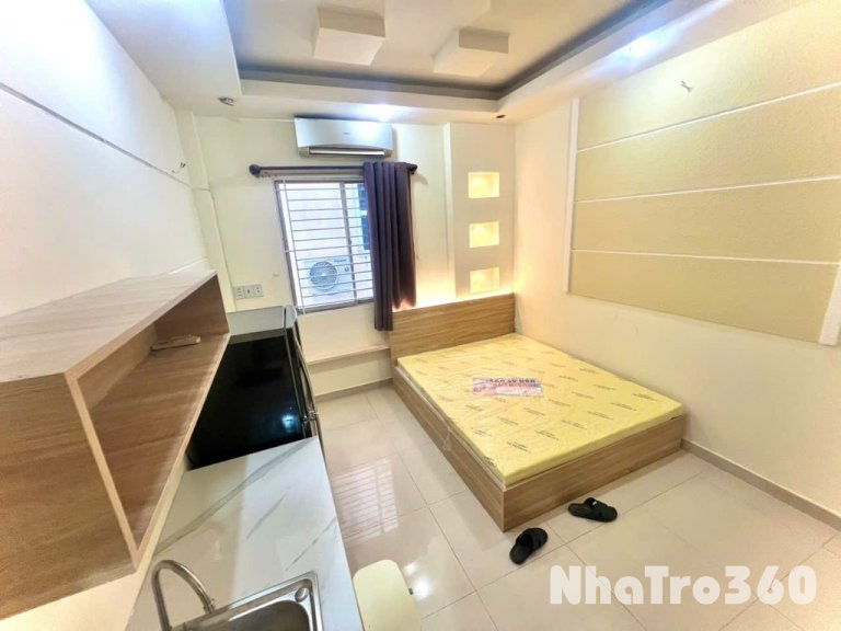 Cho thuê phòng cửa sổ trời full nội thất quận 8