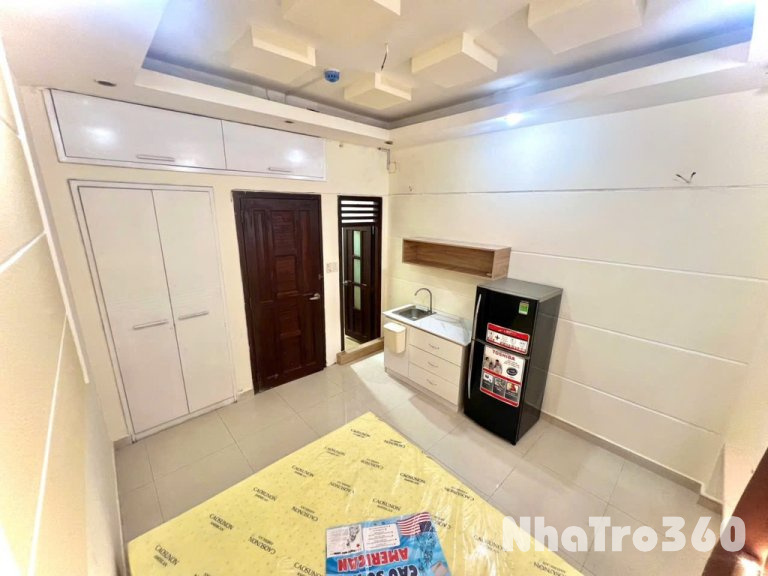 Cho thuê phòng cửa sổ trời full nội thất quận 8