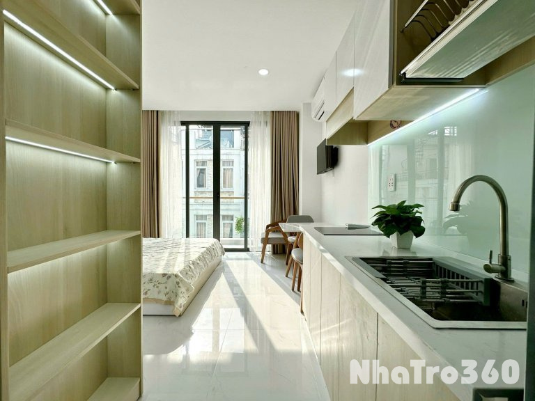 Cho thuê studio ban công xịn xò Q10, gần ĐH UEH, Vòng xoay Ngô Gia Tự, ĐH Y Dược,...