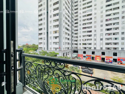 Cho thuê phòng ĐS 192 Quận 8 tách bếp có bancol