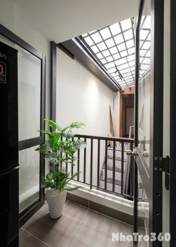 Cho thuê studio ban công gần sân bay Tân Sơn Nhất