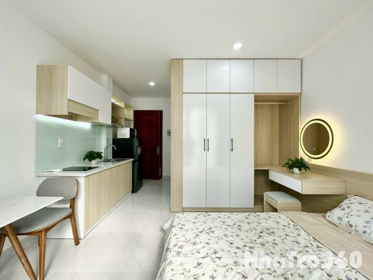 Cho thuê studio ban công xịn xò Q10, gần ĐH UEH, Vòng xoay Ngô Gia Tự, ĐH Y Dược,...