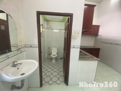 Cho Thuê nhà cấp 4 đường lộ vòng cung, An Bình
