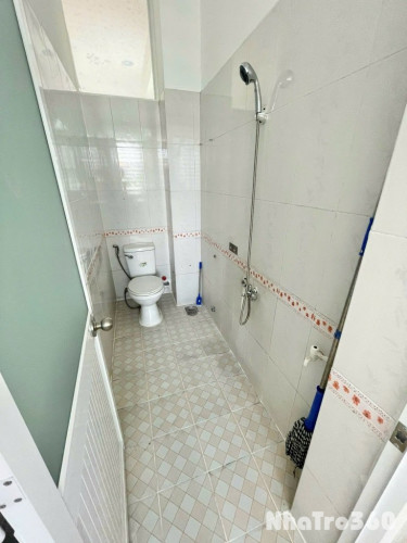 CĂN HỘ 2PN MÁY GIẶC RIÊNG GẦN SÂN BAY