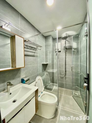 STUDIO BAN CÔNG QUẬN 1 FULL NỘI THẤT