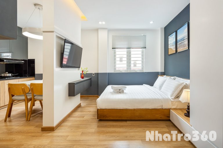 Cho thuê căn hộ ban công, Q1, Đường Nguyễn Bỉnh Khiêm, gần Cầu Thị Nghè, Thảo Cầm Viên, CV Lê Văn Tám