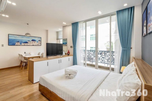 Cho thuê căn hộ ban công, Q1, Đường Nguyễn Bỉnh Khiêm, gần Cầu Thị Nghè, Thảo Cầm Viên, CV Lê Văn Tám