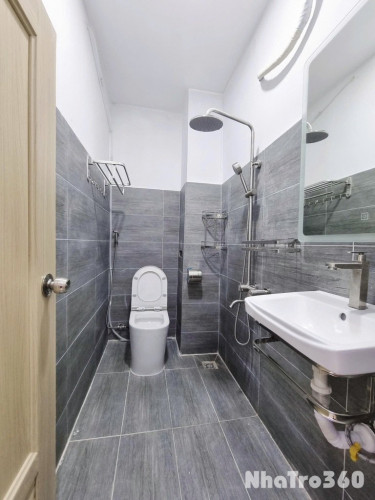 CĂN HỘ FULL NỘI THẤT CÓ BAN CÔNG GẦN CHỢ BÀ CHIỂU