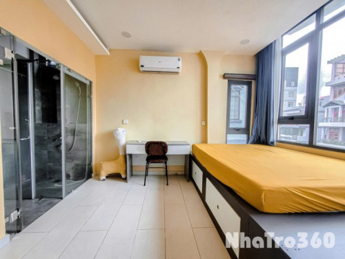 CĂN HỘ FULL NỘI THẤT CỬA SỔ ĐÓN NẮNG GIÁP QUẬN 1