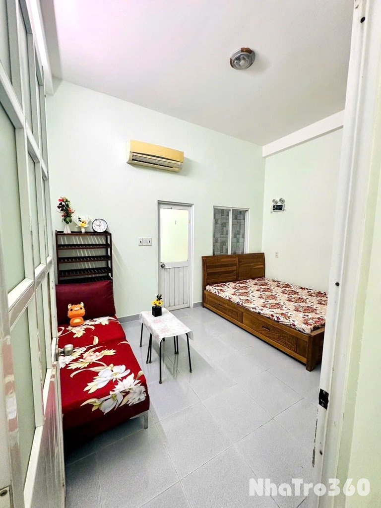 Nhà gần cách trường tiểu học Nguyễn Thái Sơn 200m