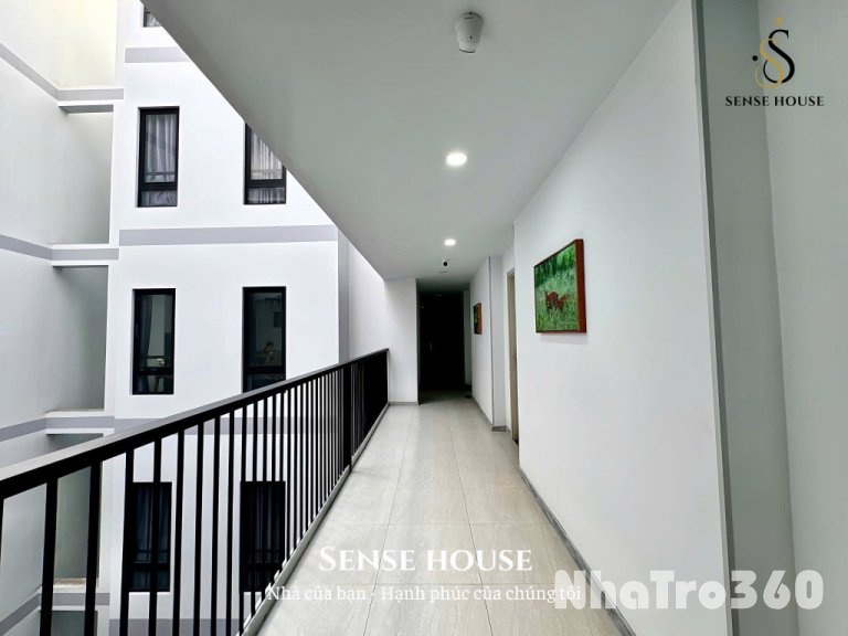 Cho thuê studio full nội thất ban công gần sân bay