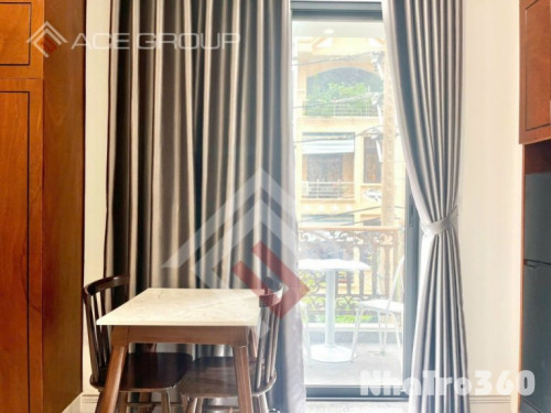 CĂN HỘ CÓ BAN CÔNG FULL NỘI THẤT NGAY TÂN BÌNH