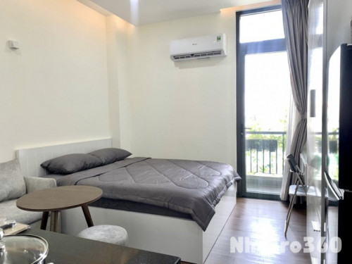 STUDIO BAN CÔNG QUẬN 1 FULL NỘI THẤT