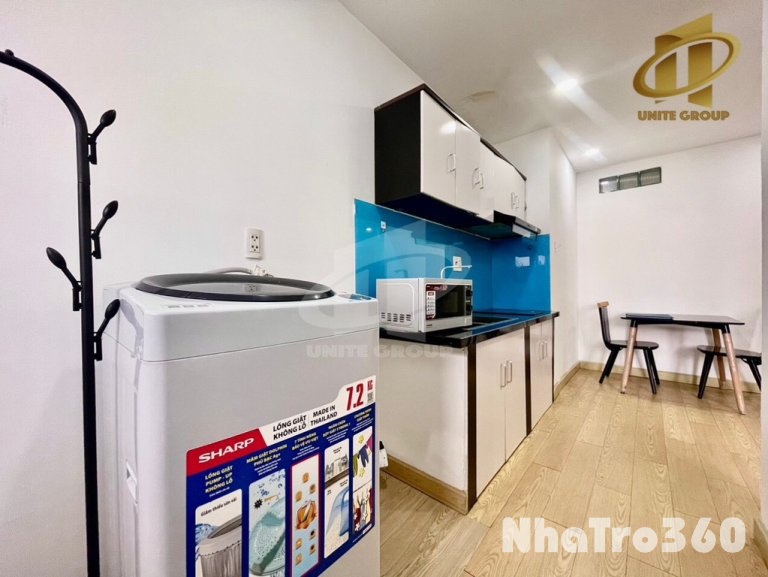 1PN / STUDIO máy giặt riêng, tách bếp, cửa sổ