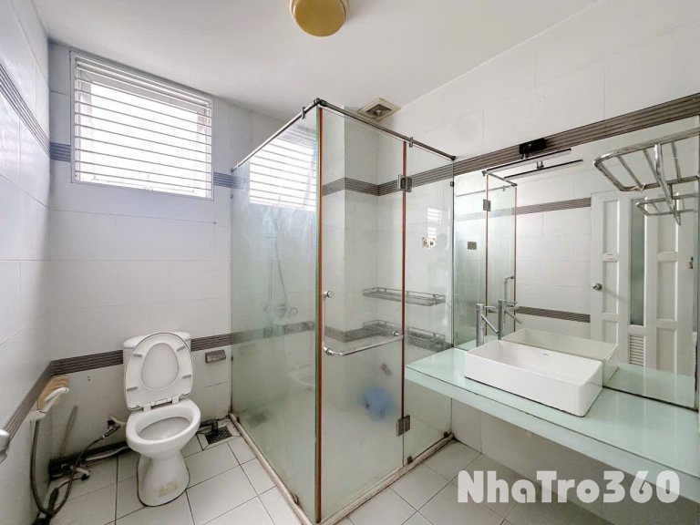 Cho thuê studio cửa sổ siêu rộng Q10 - gần cầu vượt 3/2, Vạn Hạnh Mall, Đh UEH,...