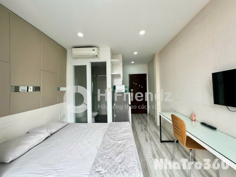 Studio cửa sổ full nội thất gần cống quỳnh quận 1