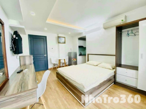 1PN / STUDIO máy giặt riêng, tách bếp, cửa sổ