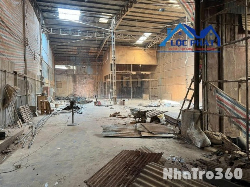 Cho thuê xưởng 1400m2 35tr p Long Bình, TP Biên hòa Đồng Nai giá rẻ