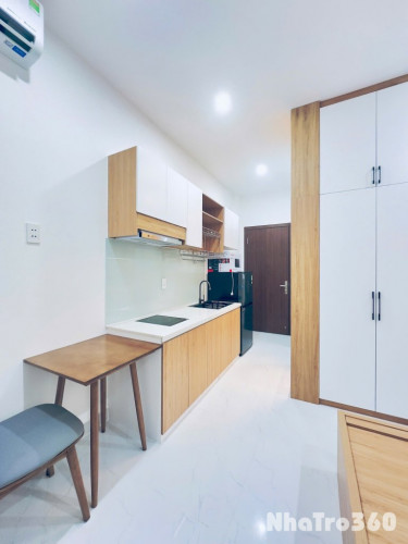 Cho thuê căn hộ Q10, đường Hoà Hảo, gần ĐH Y Dược, Vạn Hạnh Mall, Nhà Thờ Đồng Tiến