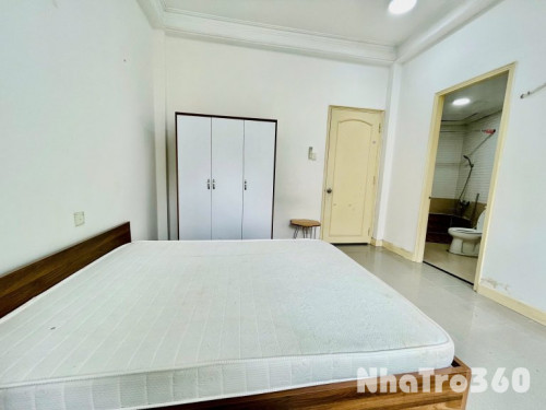 Cho thuê căn hộ Studio Tách bếp, cửa sổ thoáng Q1 gần Ngã Sáu Cộng Hoà, Nowzone, Bệnh viện Từ Dũ