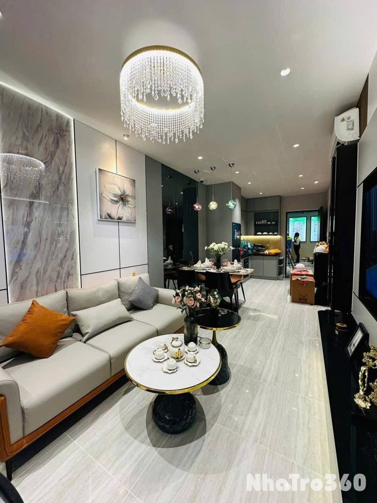 Cho Thuê 2PN full NT Block TTTM ở Ga Metro ĐHQG