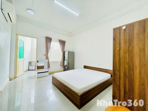 Cho thuê căn hộ Studio Tách bếp, cửa sổ thoáng Q1 gần Ngã Sáu Cộng Hoà, Nowzone, Bệnh viện Từ Dũ