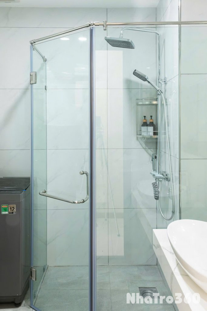 Cho thuê căn hộ Q3, Đường Lý Chính Thắng, gần Chợ Tân Định, Công Viên Lê Văn Tám, Cầu Kiệu