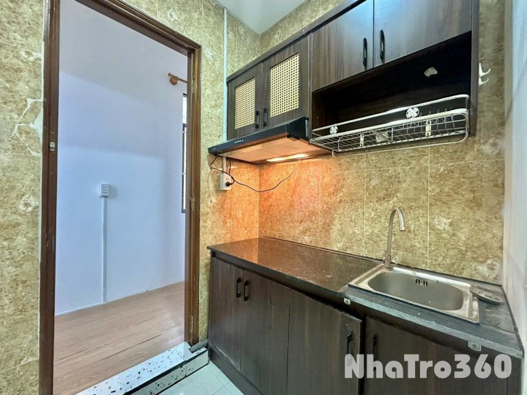 Cho thuê căn 2PN Q1, gần công viên Lê Văn Tám, vòng xoay Điện Biên Phủ, chợ Tân Định,...