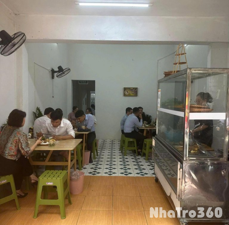 Sang nhượng quán ăn tại phố Nguyễn Chánh -Cầu Giấy - Hà Nội