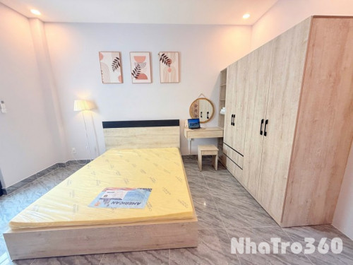 Cho thuê căn hộ 1PN cửa sổ Q4 gần ĐH Luật, ĐH Nguyễn Tất Thành, chợ 200, cầu Khánh Hội