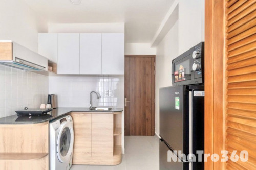 Cho thuê phòng full nội thất ban công gần sân bay