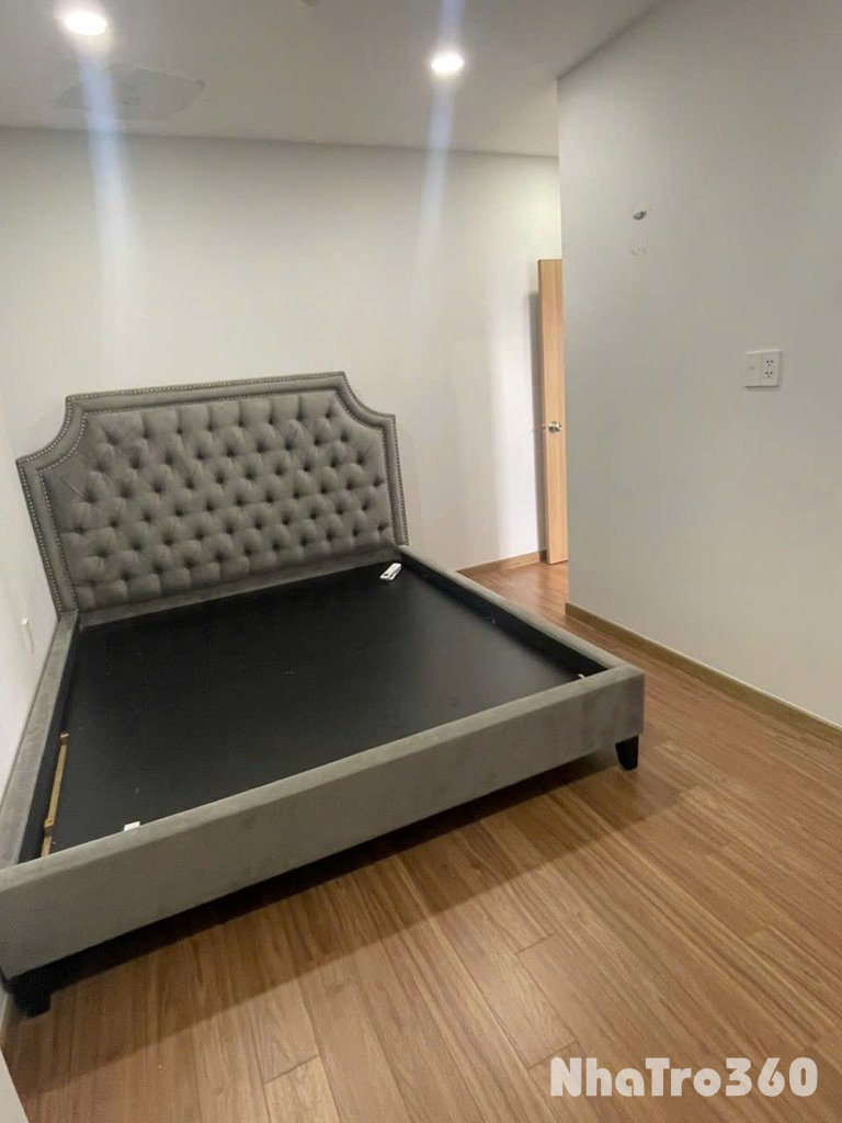 Bóc Seal căn 2PN full NT mới keng ngay ga metro