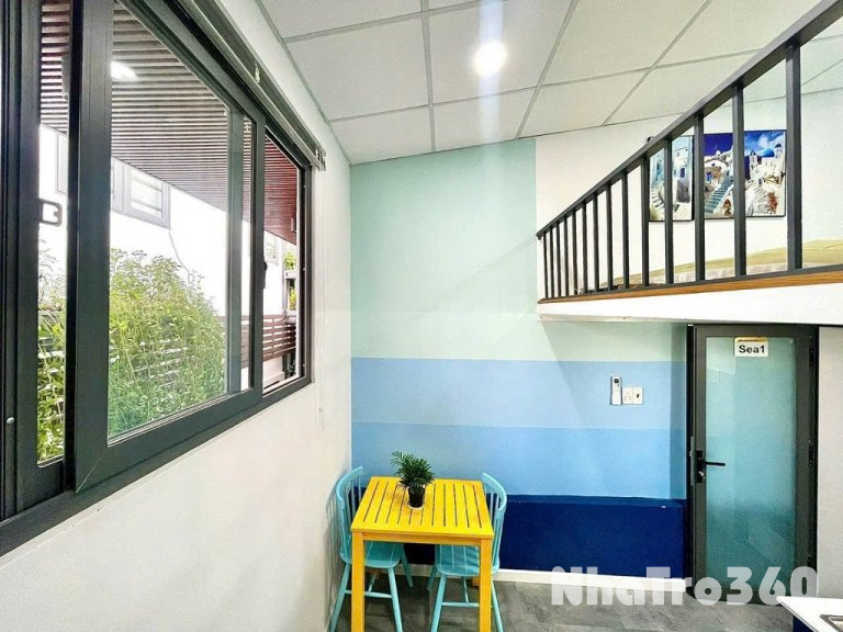 CĂN HỘ DUPLEX FULL NỘI THẤT CỬA SỔ THOÁNG GẦN Q1