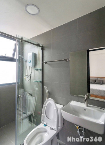 Cho thuê phòng full nội thất ban công gần sân bay