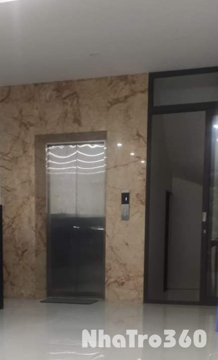 Cho thuê nhà mới, hai mặt tiền, Trần Nhân Tông, 101m2x 4T vỉa hè 33 Tr