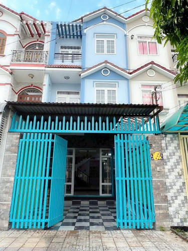 57. nhà 10 triệu 4 phòng ngủ rộng rãi thoáng mát