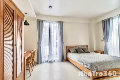 Cho thuê phòng full nội thất ban công gần sân bay