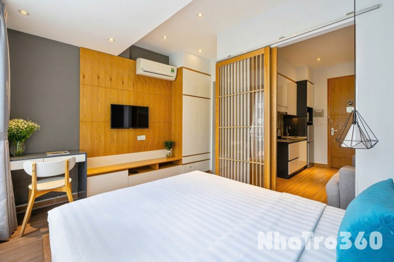 Cho thuê căn hộ cao cấp full nội thất đường Sông Đáy gần sân bay Tân Sơn Nhất.