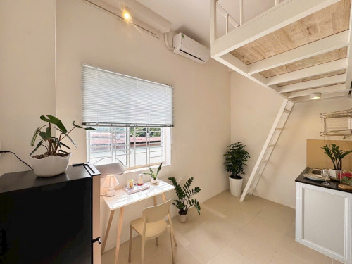 Cho thuê căn hộ Duplex (có gác), Q10, đường Đồng Nai, gần ĐH Y Khoa, Công Viên Lê Thị Riêng, Go Miền Đông