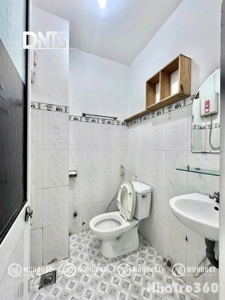 Cho thuê phòng Nguyễn Thị Minh Khai Q3 có bancol