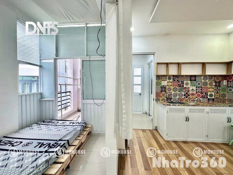 Cho thuê phòng Nguyễn Thị Minh Khai Q3 có bancol