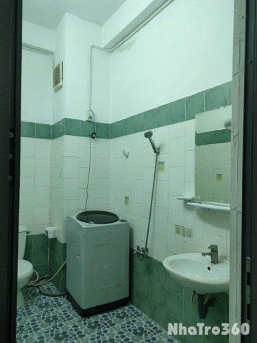 Cho thuê phòng ĐS5, Quận 8 gần cầu Chánh Hưng