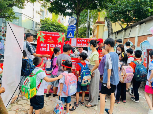 TUYỂN SỈ – HỢP TÁC KINH DOANH MÔ HÌNH CƠM NẮM NARUTO
