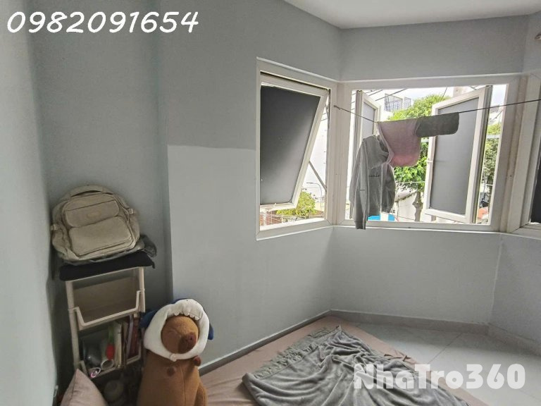 Cần 1 nữ ở ghép, phòng thoáng mát, sạch sẽ, an toàn tại phường Tân Phú, Quận 7