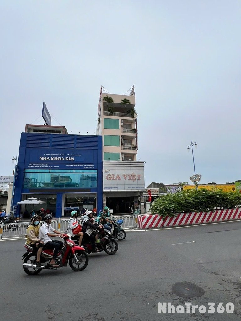 Cho thuê mặt bằng 187m2 hậu giang quận 6