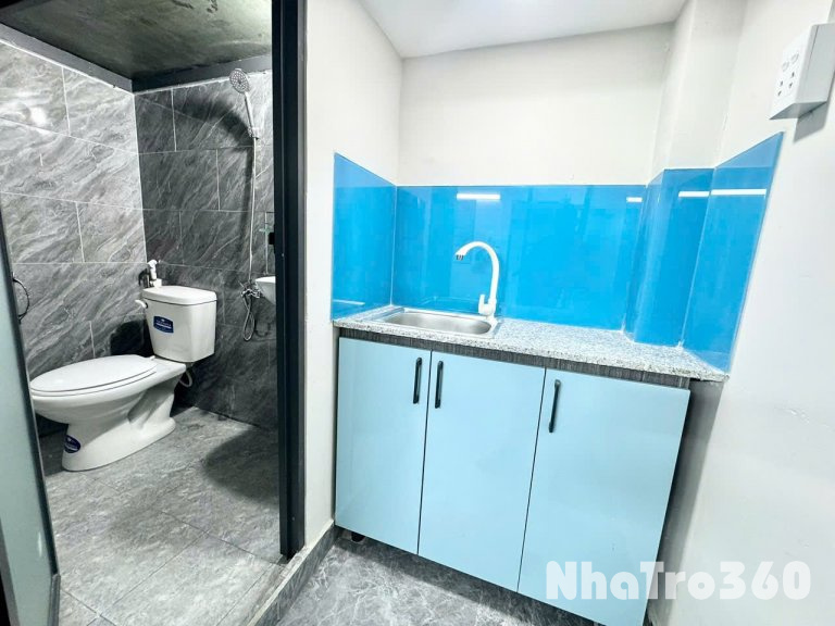 Cho thuê phòng trọ có gác giá rẻ đường Bạch Đằng ngay sân bay Tân Sơn Nhất.